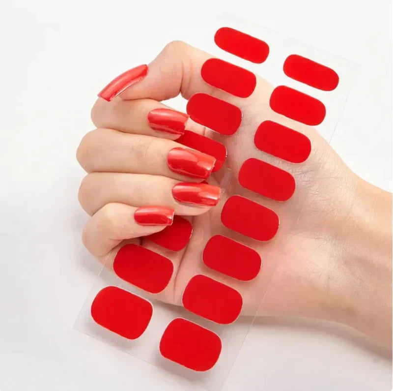 NailMuse | Kreative Semi-Gel Nagelsticker