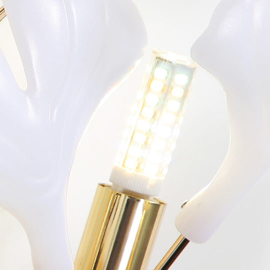 FloralGlow | Elegante florale Wandleuchte