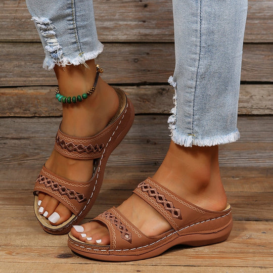 Pamela | Orthopädische Sandalen4