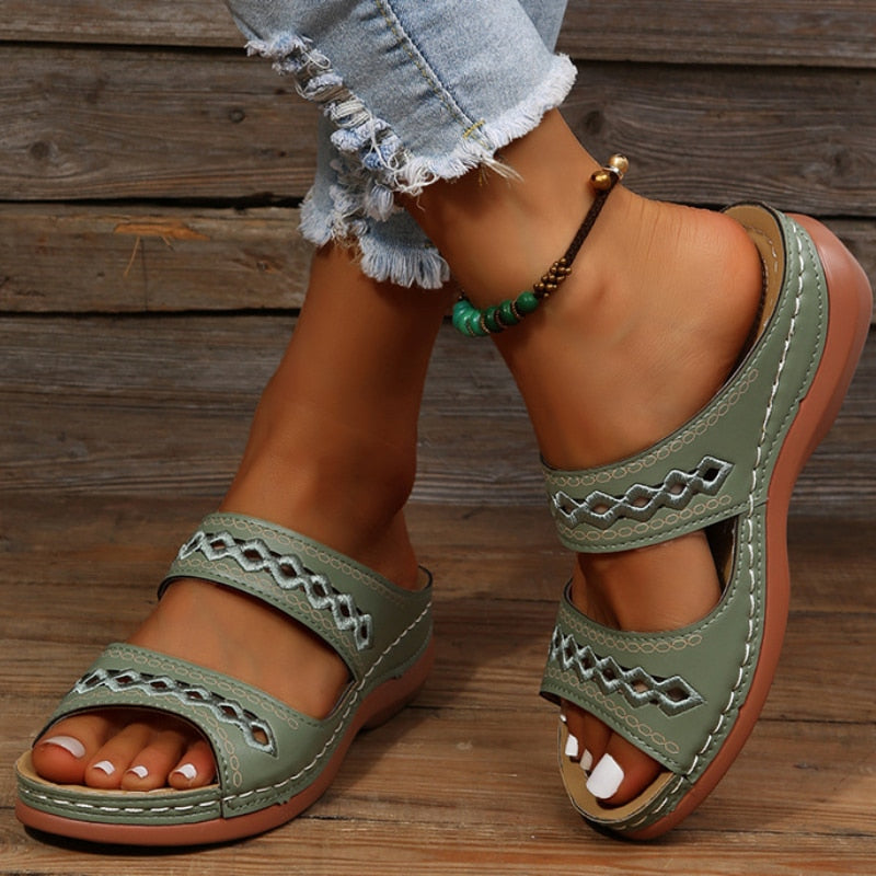 Pamela | Orthopädische Sandalen5