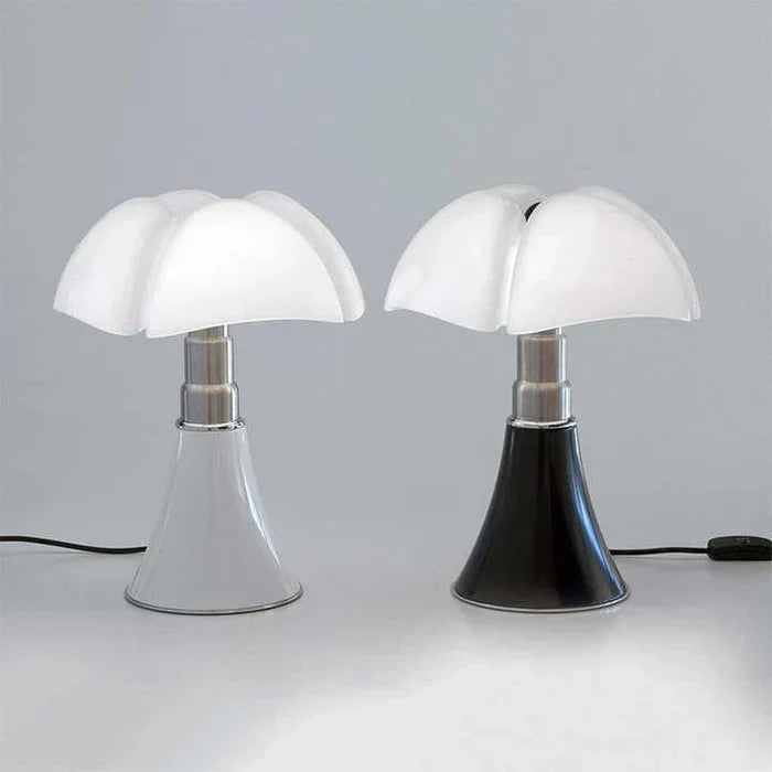 PetalLuxe  | Elegante Designer Blumen-Tischlampe2