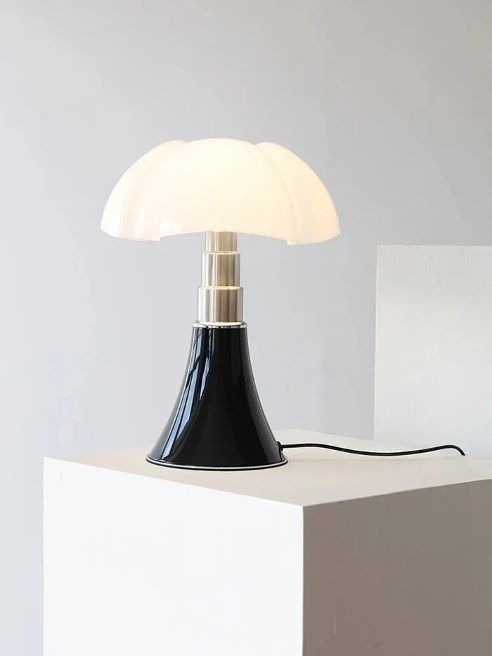 PetalLuxe  | Elegante Designer Blumen-Tischlampe7