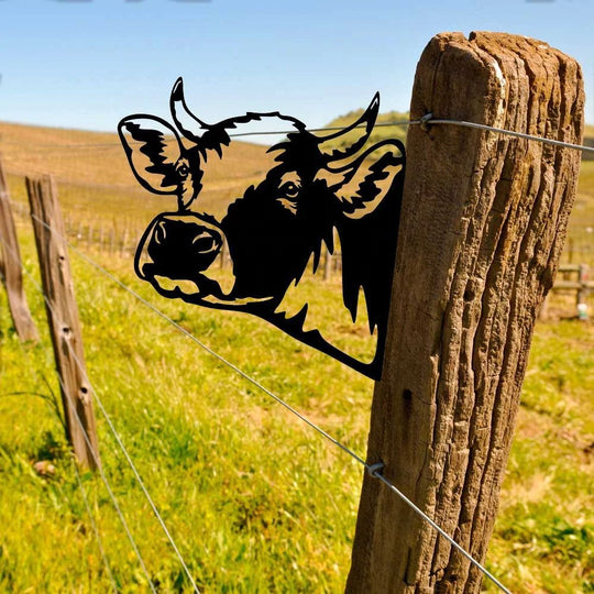 PeekCow | Metallkunstwerk für den Garten