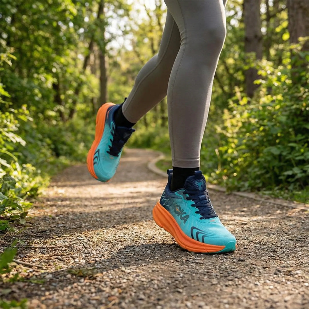 Runexa - Leichter Dämpfungslaufschuh Decorique.de