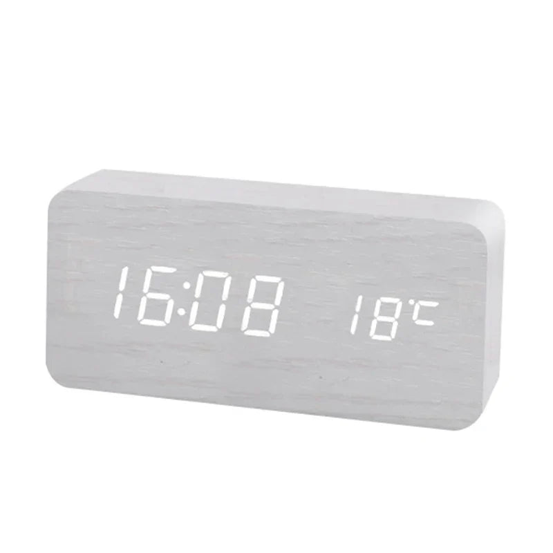 TimeWood | Digitale Holzuhr mit LED-Anzeige, Lautlos-Funktion & modernem Design