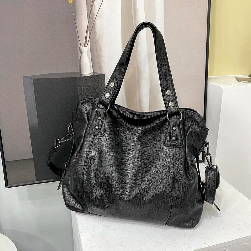 Luisa | Schultertasche – Minimalistischer Look, der jedes Outfit aufwertet