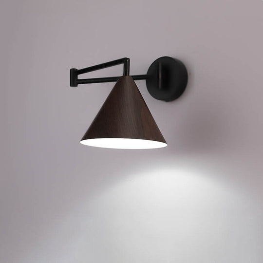 SwingCone | Moderne Wandleuchte mit Schwenkarm und Holzmaserung