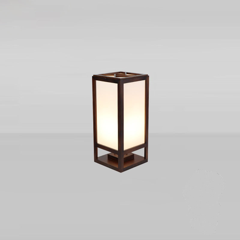HanLume | Holz-Stehlampe mit klassischem Pergamentschirm
