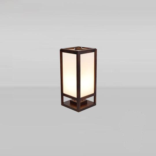 HanLume | Holz-Stehlampe mit klassischem Pergamentschirm