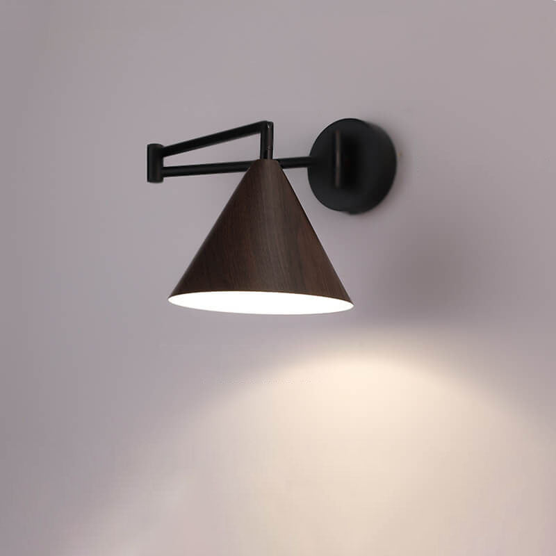 SwingCone | Moderne Wandleuchte mit Schwenkarm und Holzmaserung
