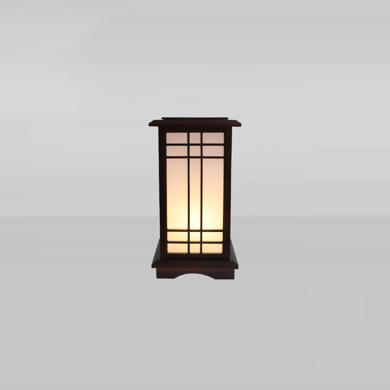 HanLume | Holz-Stehlampe mit klassischem Pergamentschirm