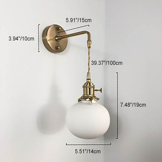 NobuGlow | Zeitloses Design aus Messing und Acryl