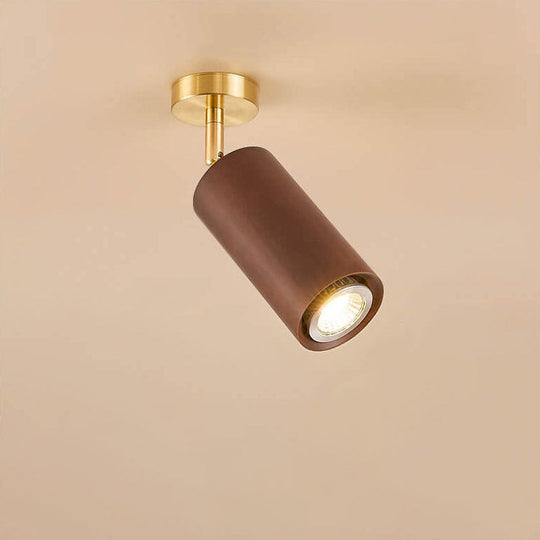 SpotLuxe | Elegante LED-Spots auf Walnussschiene