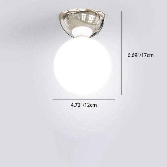 GloBello | Zeitlose Kugelleuchte aus Glas & Eisen