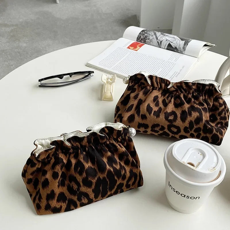 BlissPouch | Elegante Kosmetik‑Clutch