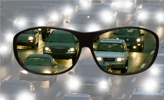 GlareCut | Nachtfahrbrille mit Orangetönung gegen Scheinwerfer
