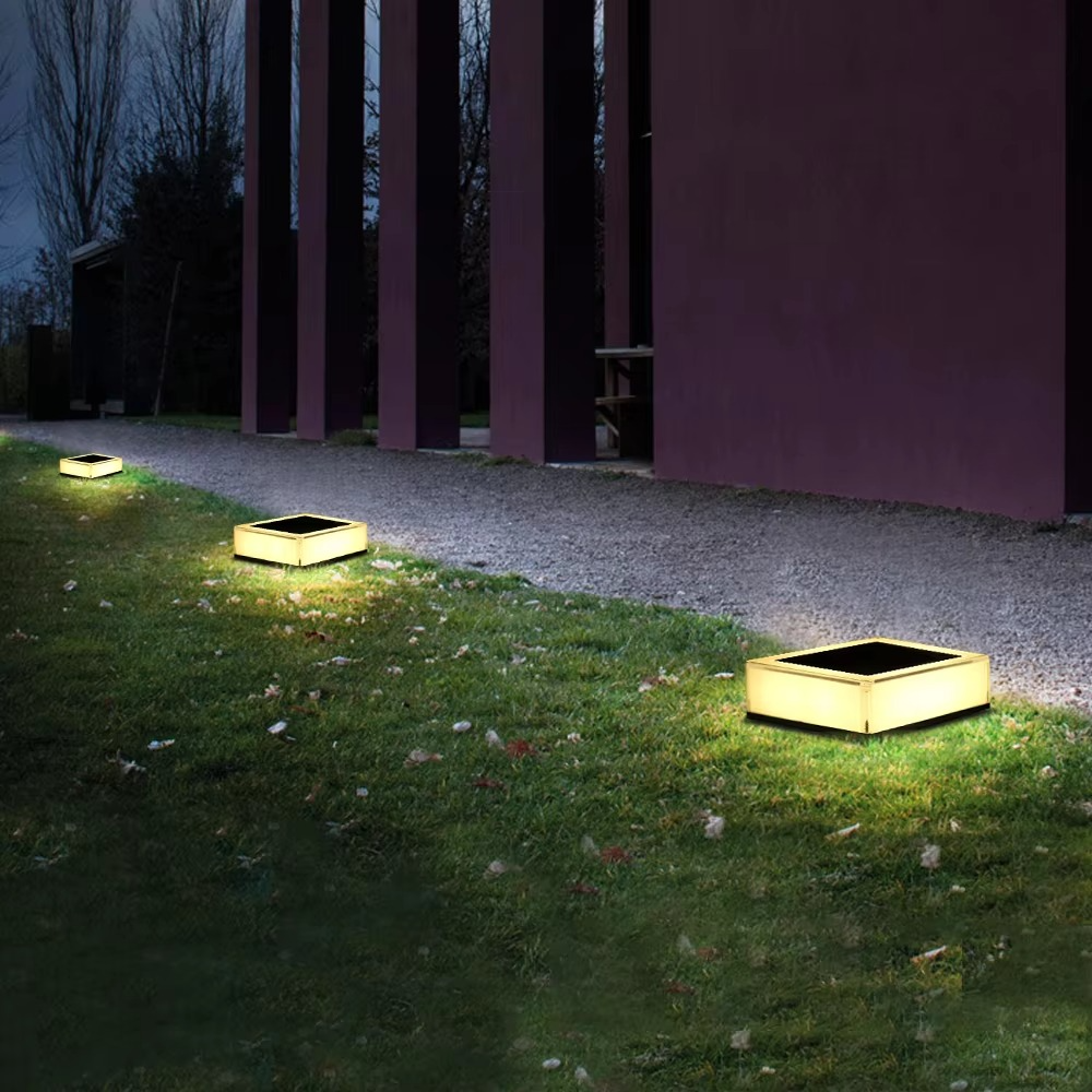 SolarFlat | LED Außenlampe – Ultraflaches Design & IP65