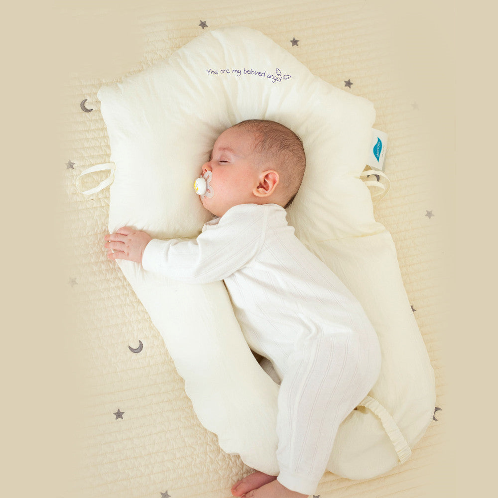 SnuggleSafe | Antibakterielles Baby-Kuschelkissen für sicheres Schlafen1
