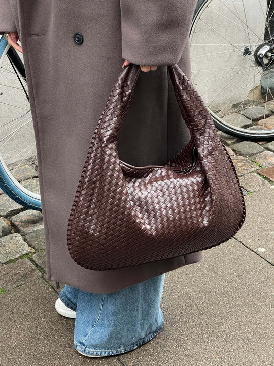 JackieWeave | Gewebte Umhängetasche – Kompakt, Organisierter Innenraum
