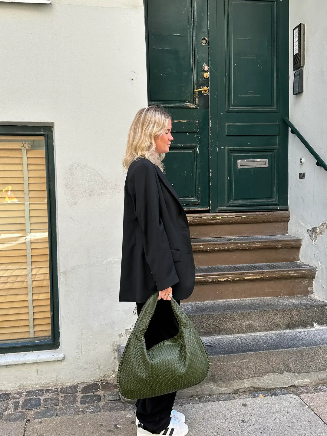 JackieWeave | Gewebte Umhängetasche – Kompakt, Organisierter Innenraum