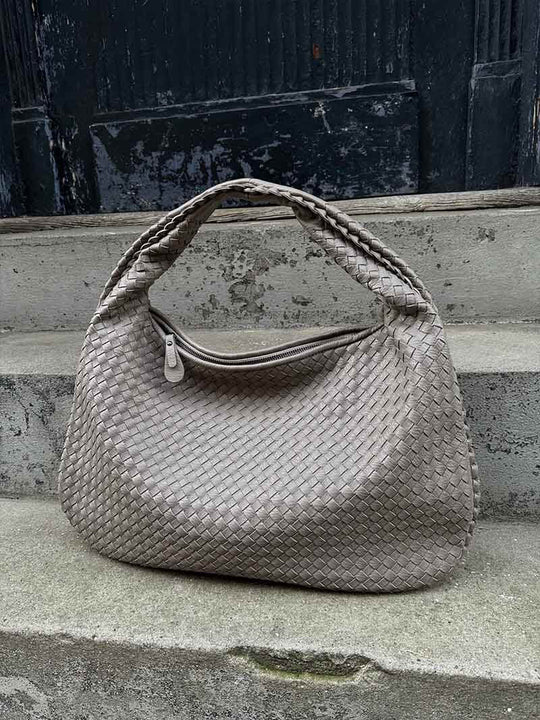 JackieWeave | Gewebte Umhängetasche – Kompakt, Organisierter Innenraum