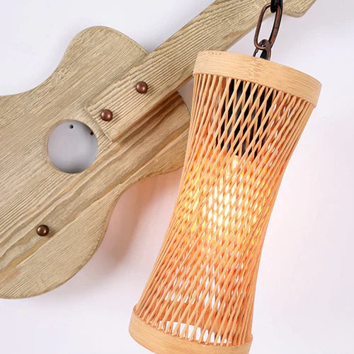 StrumLight | Gitarren-inspirierte Wandleuchte3