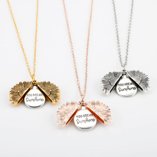 SunCharm | Elegante & Personalisierte Halskette1