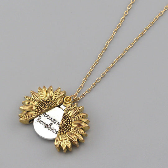 SunCharm | Elegante & Personalisierte Halskette12