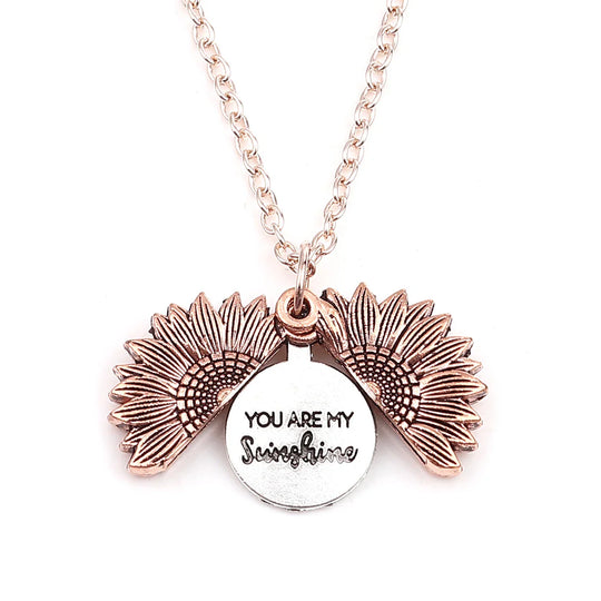 SunCharm | Elegante & Personalisierte Halskette3