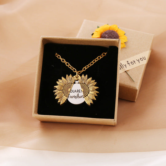 SunCharm | Elegante & Personalisierte Halskette5