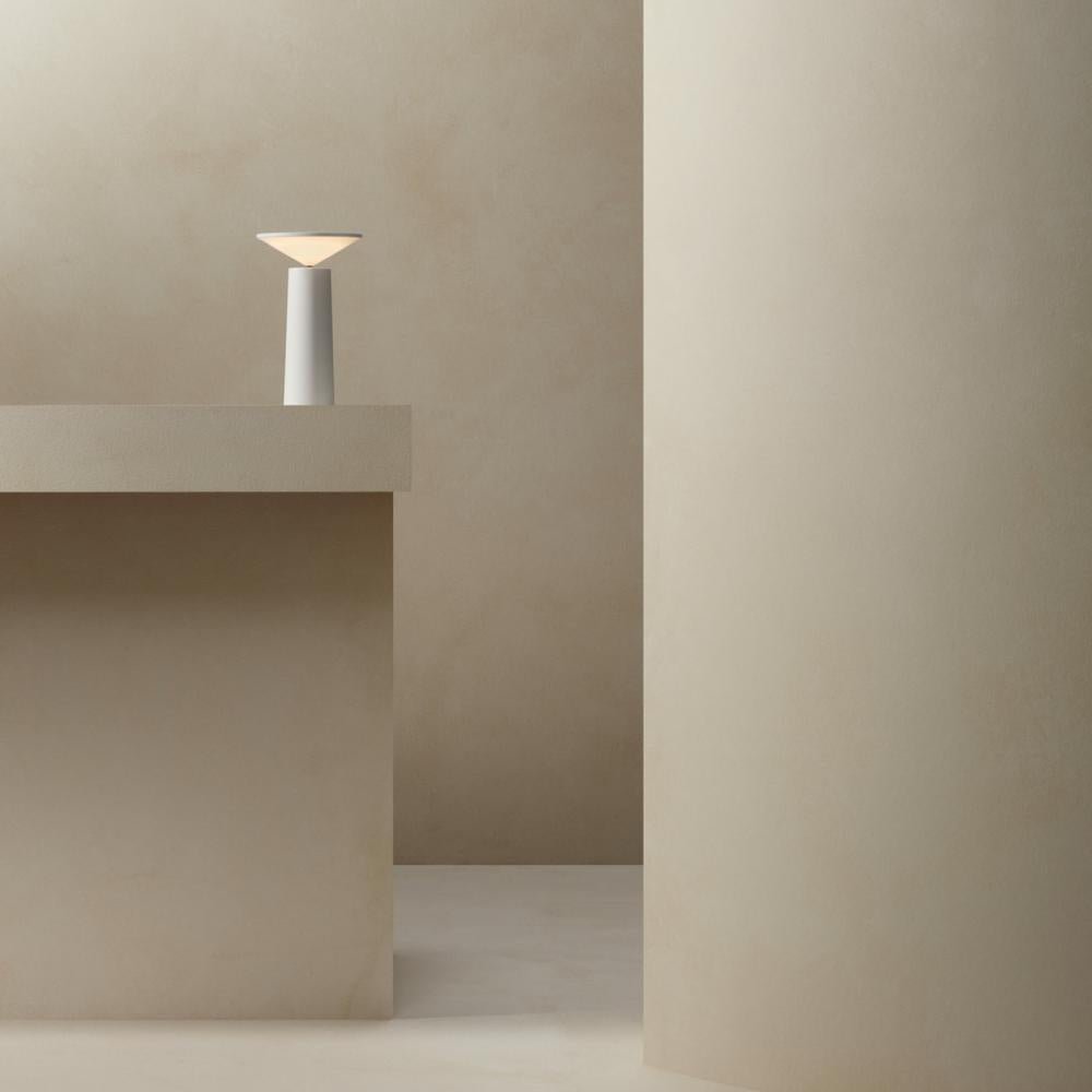 AuroraLibra | Designerlampe inspiriert vom Polarlicht