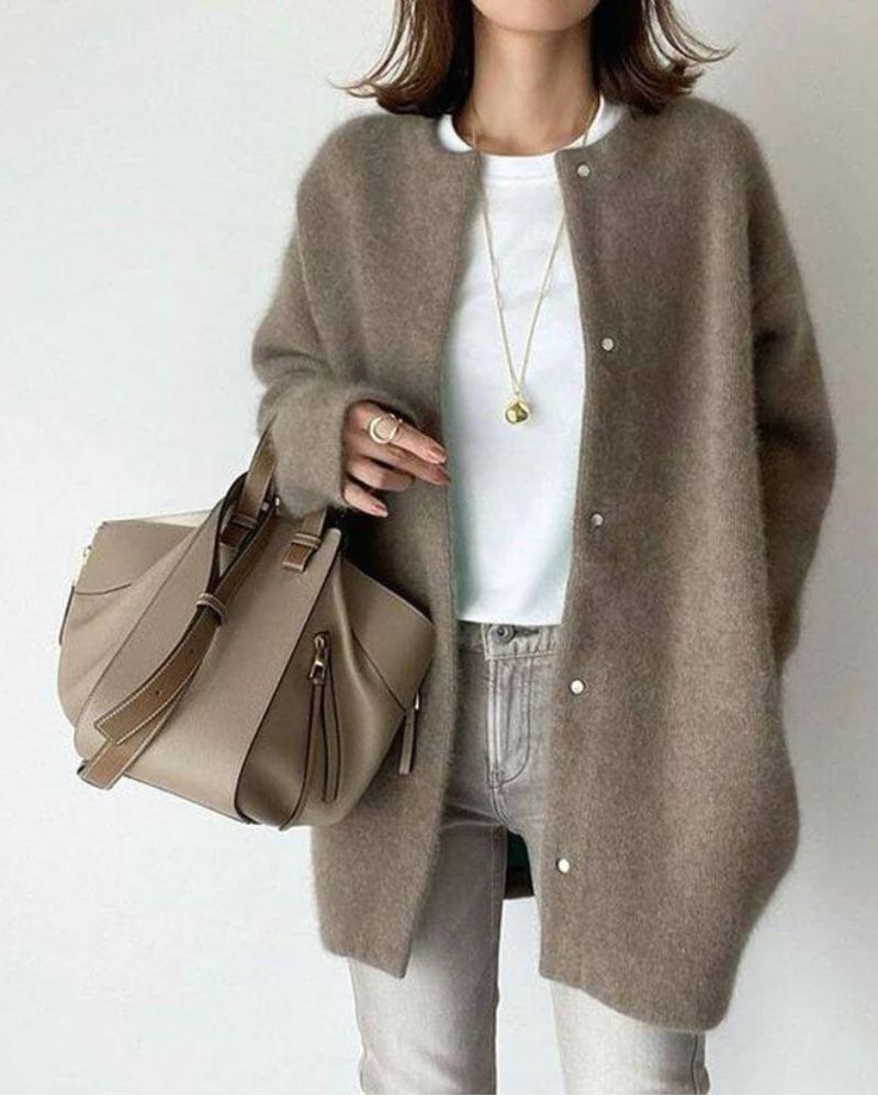 Variant image for Elegante Strickjacke Damen aus Ägyptischem Material – Lang Cardigan für Stil & Komfort-3