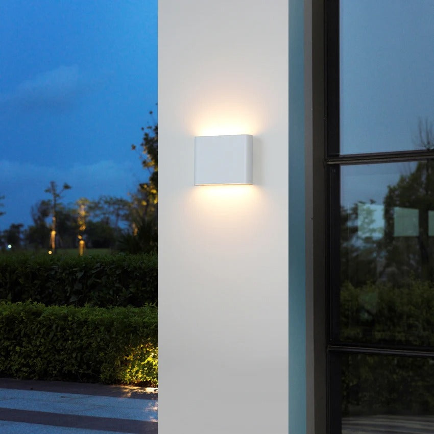 UrbanLight | Minimalistische & Wasserdichte Außenwandleuchte6