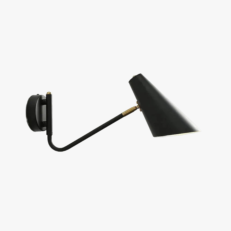 UrbanRadiance | Premium Wandleuchte aus Eisen6