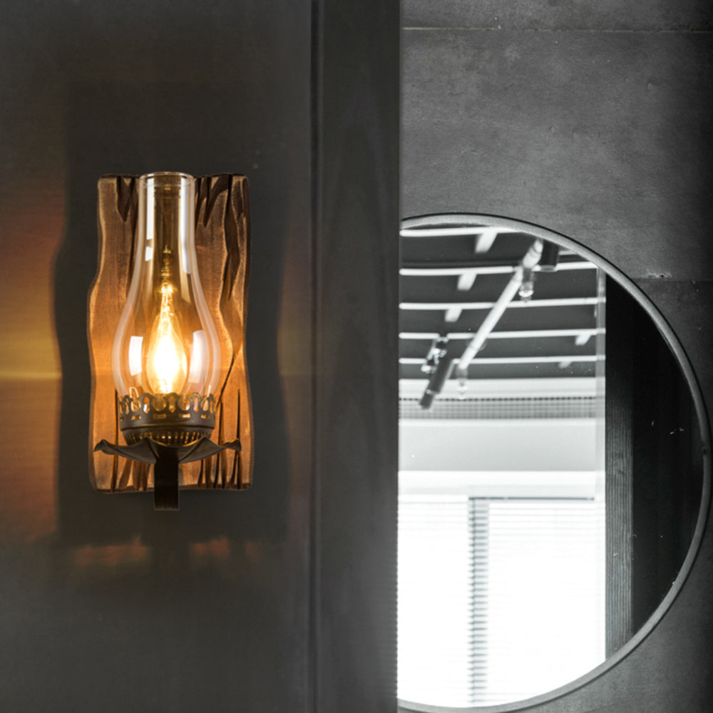 VintageHearth | Klassische Wandleuchte aus Holz5