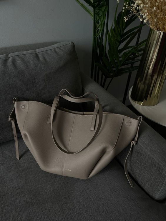 Mirella | Stilvolle Vintage-Schultertasche | Damenmode
