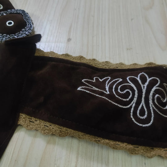 Almmeister | Herren-Lederhosen-Overall mit Hosenträgern für Oktoberfest Decorique.de