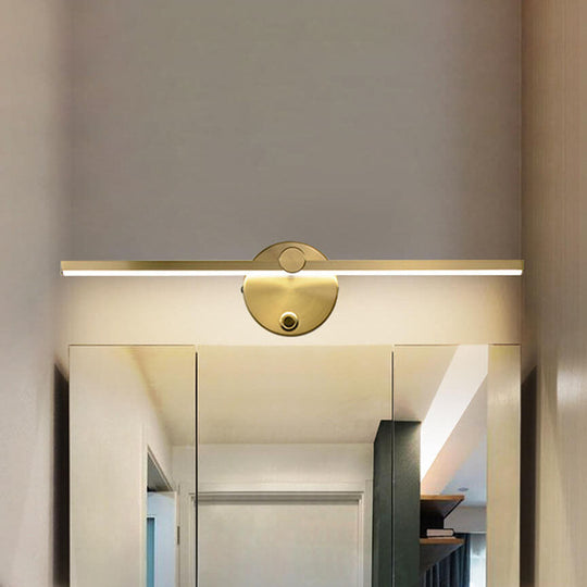 AlumaGlow | Wandlampe mit langem LED-Lichtstreifen Gold + Schalter Decorique.de