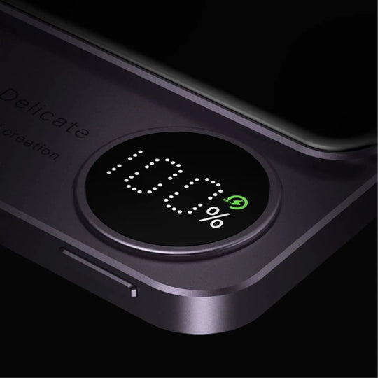 MagBoost | Kompakte Powerbank – Drahtloses & Kabelgebundenes Schnellladen