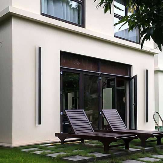 AquaBar | Wasserdichte LED-Außenwandleuchte in Balkenform Decorique.de