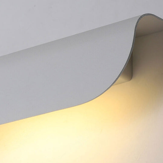 AquaBend | Wetterfeste, geschwungene LED-Außenlampe Decorique.de