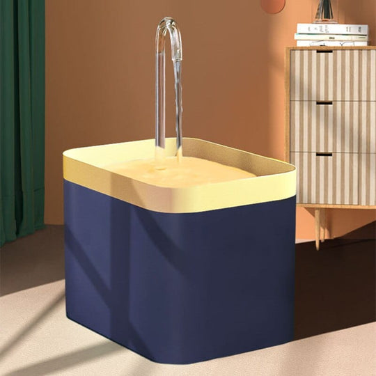 AquaPurr | Automatischer Trinkbrunnen für Katzen Marineblau Decorique.de