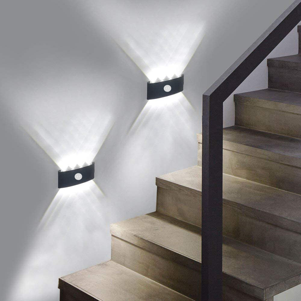 ArcLuxe | Moderne LED-Wandleuchte Sorte Helle Farbe Decorique.de