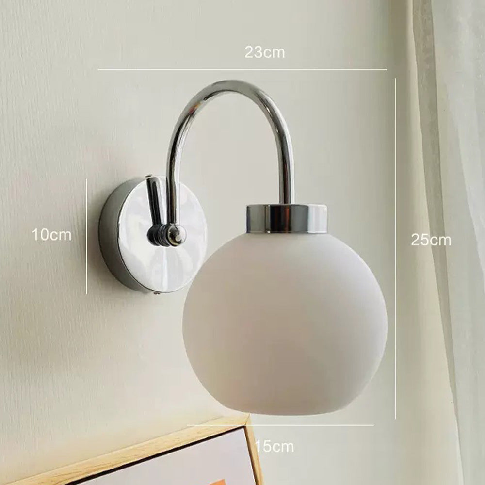 AuraBall | Elegante kugelförmige Wandleuchte Decorique.de