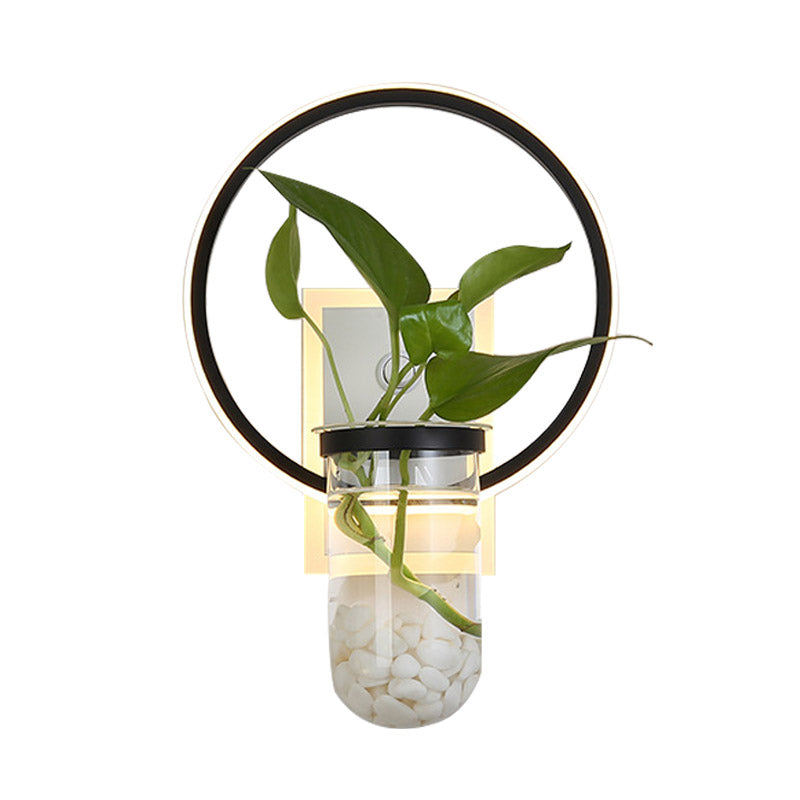 AuraBotany | Wandleuchte – Minimalistisches schwarzes Metall-Design, das Eleganz ausstrahlt Decorique.de