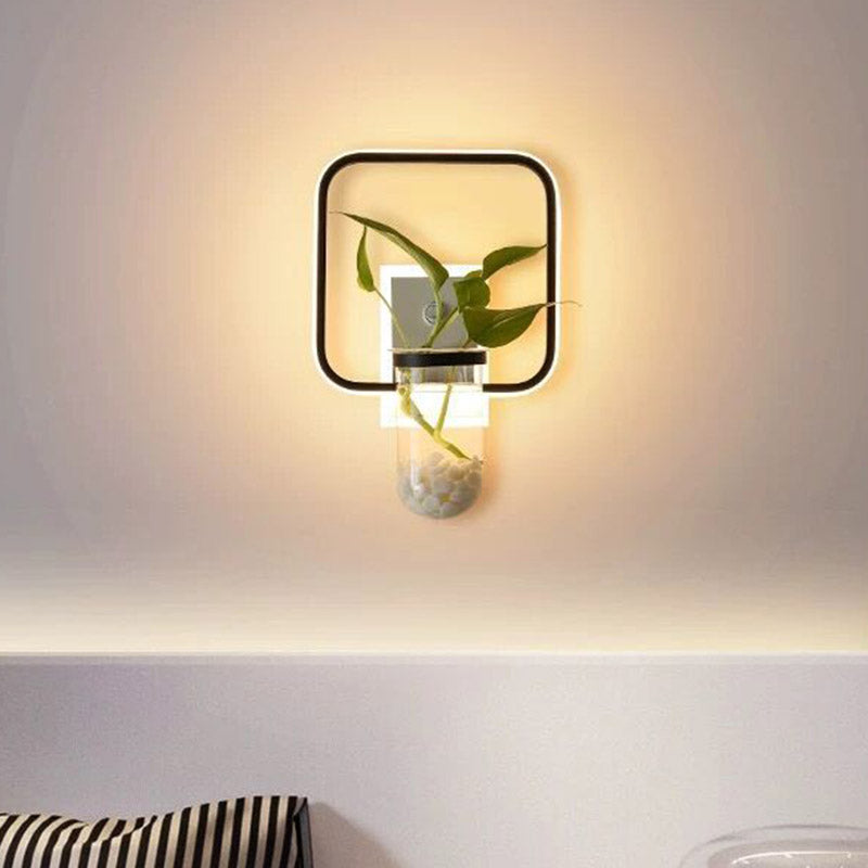 AuraBotany | Wandleuchte – Minimalistisches schwarzes Metall-Design, das Eleganz ausstrahlt Decorique.de