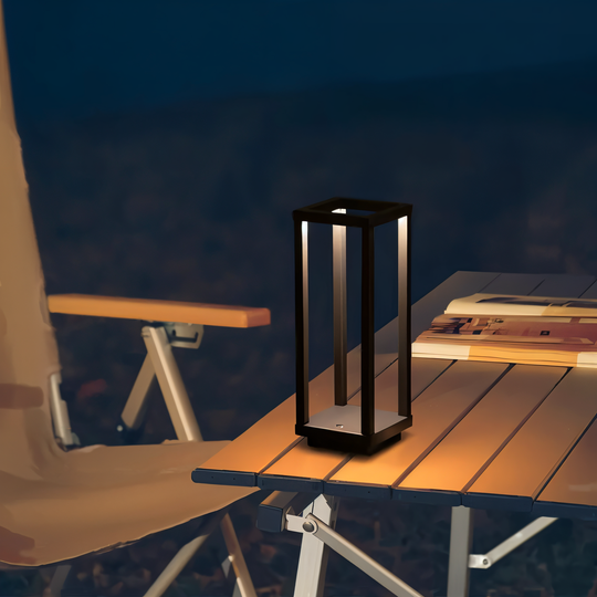 AuraLight | Minimalistische und Tragbare Tischlampe Decorique.de
