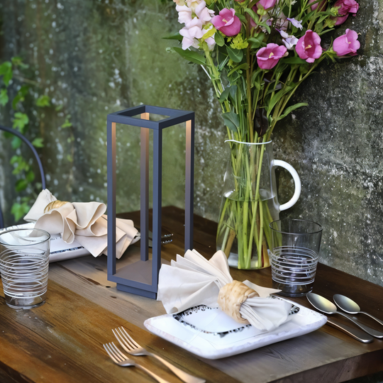 AuraLight | Minimalistische und Tragbare Tischlampe Decorique.de