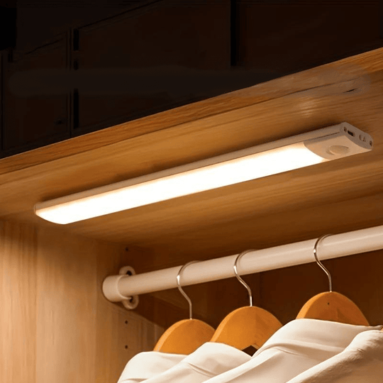 InstaBright | Wiederaufladbare LED mit Bewegungssensor