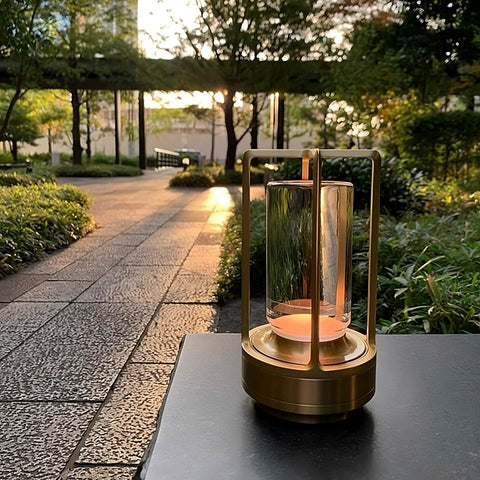 GleamHaven | Elegante Tragbare Tischlampe